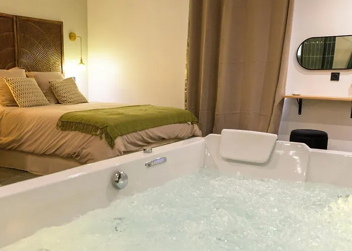 L'ecume Avec Balneo 10 Minutes Mt St Michel